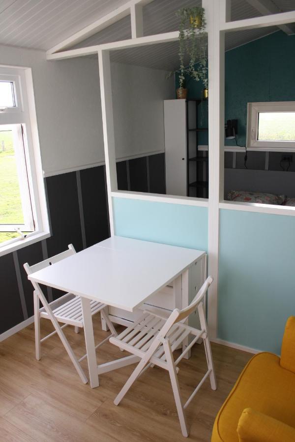 Boerenchalet Dirk, Minicamping De Grutte Earen Burum エクステリア 写真